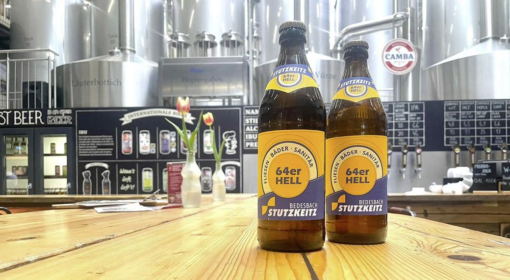 speziell gebraute Bier „64er Hell“